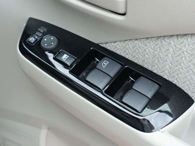 日産 デイズ ６６０ Ｘ R5年 (東海) 99