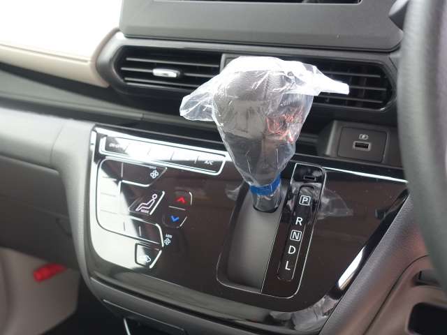 日産 デイズ ６６０ Ｘ R5年 (東海) 99