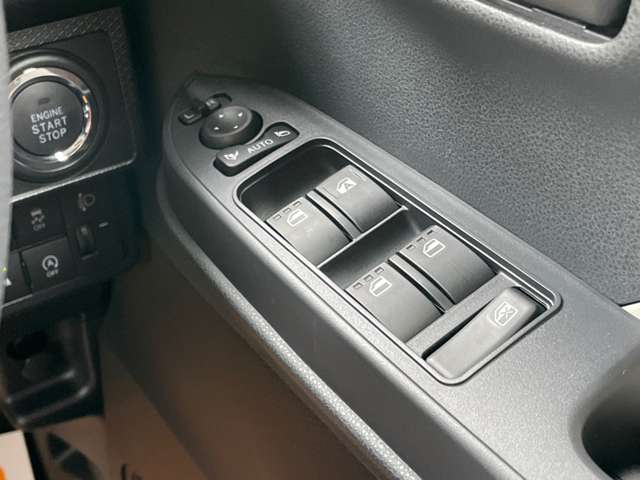 ダイハツ タント ６６０ Ｘ R5年 (近畿) 99