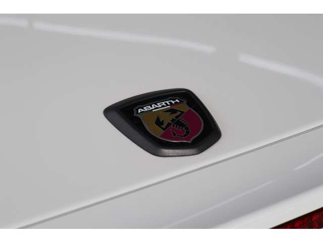 アバルト １２４　スパイダー １．４ H29年 (近畿) 99