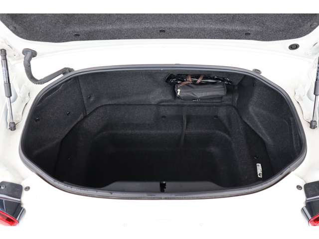 アバルト １２４　スパイダー １．４ H29年 (近畿) 99