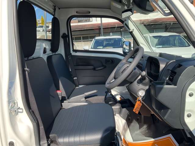スバル サンバートラック ６６０ ＴＢ 三方開 R6年 (近畿) 99