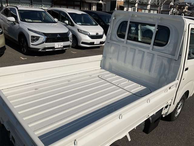 スバル サンバートラック ６６０ ＴＢ 三方開 R6年 (近畿) 99