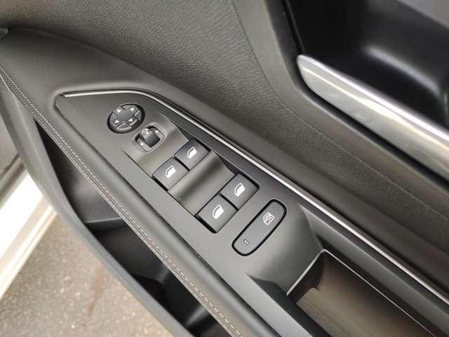 プジョー ５００８ アリュール H30年 (東北) 99