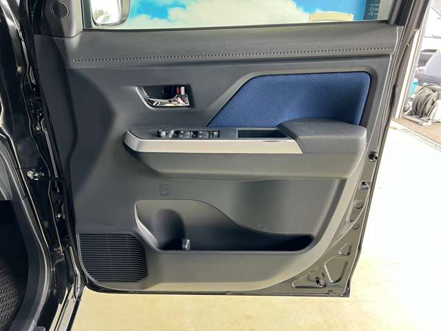 トヨタ タンク １．０ カスタム Ｇ H30年 (東北) 99