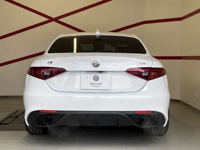 アルファロメオ ジュリア ２．０ ターボ ヴェローチェ R5年 (東北) 99