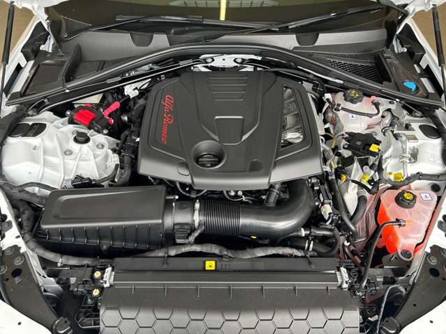 アルファロメオ ジュリア ２．０ ターボ ヴェローチェ R5年 (東北) 99