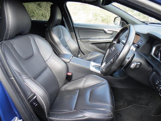 ボルボ Ｖ６０ Ｄ４ Ｒデザイン ディーゼルターボ H29年 (東北) 99