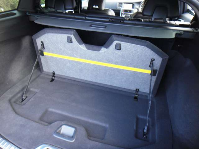 ボルボ Ｖ６０ Ｄ４ Ｒデザイン ディーゼルターボ H29年 (東北) 99