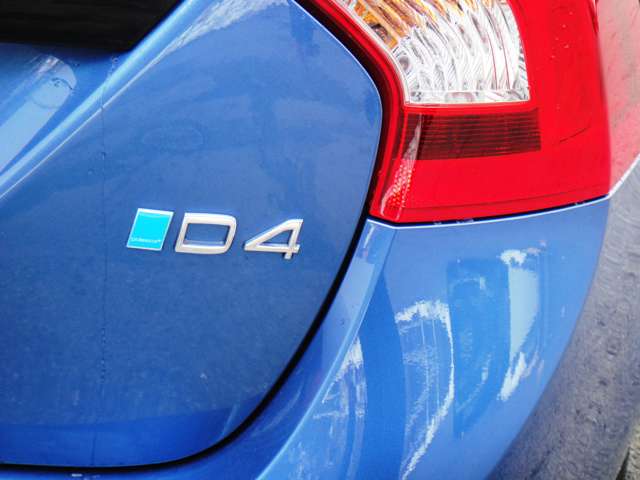 ボルボ Ｖ６０ Ｄ４ Ｒデザイン ディーゼルターボ H29年 (東北) 99