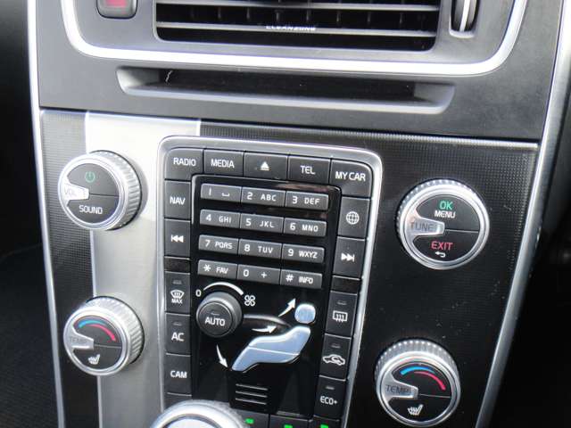 ボルボ Ｖ６０ Ｄ４ Ｒデザイン ディーゼルターボ H29年 (東北) 99