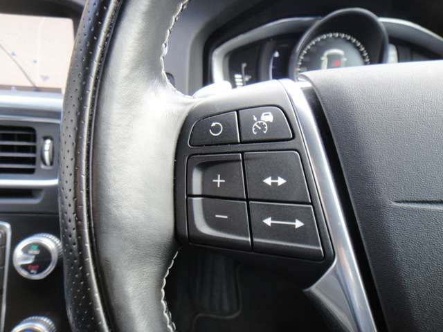 ボルボ Ｖ６０ Ｄ４ Ｒデザイン ディーゼルターボ H29年 (東北) 99