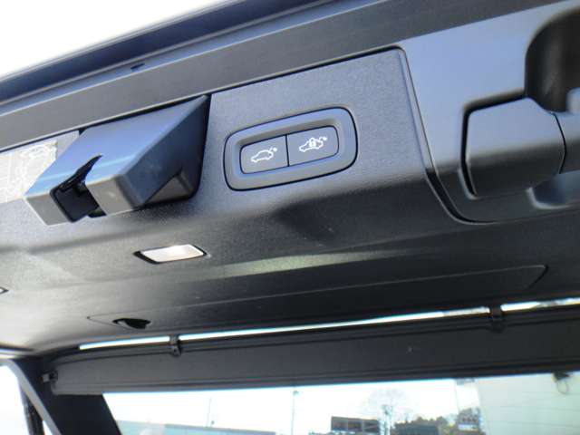 ボルボ ＸＣ６０ Ｂ５ ＡＷＤ インスクリプション ４ＷＤ R3年 (東北) 99