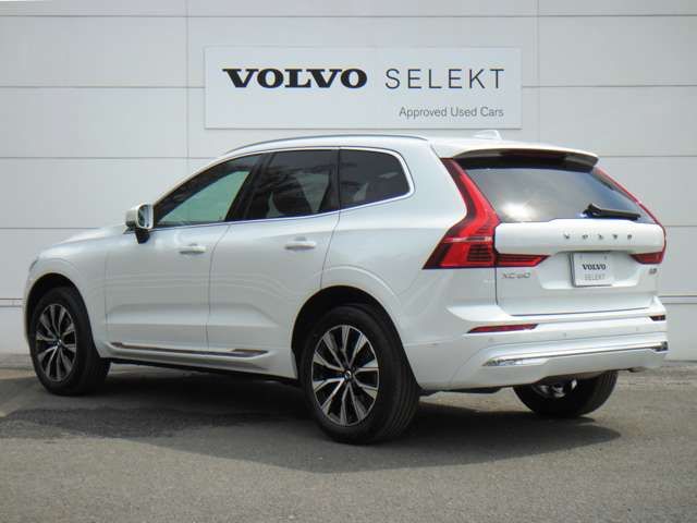 ボルボ ＸＣ６０ Ｂ５ ＡＷＤ インスクリプション ４ＷＤ R3年 (東北) 99