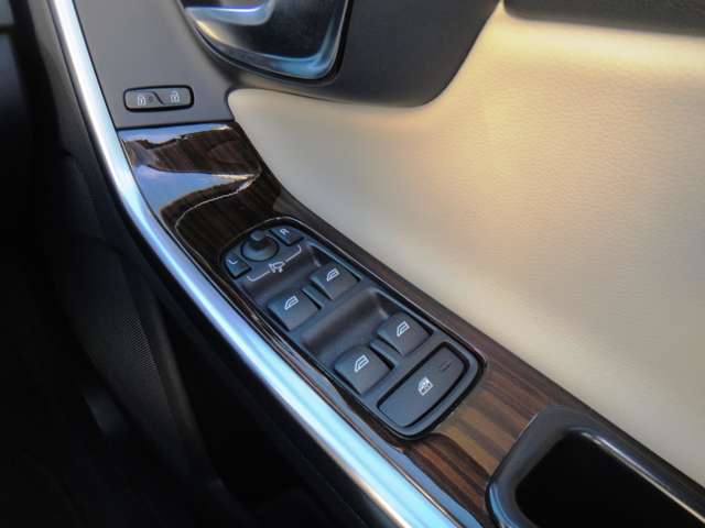 ボルボ Ｖ６０クロスカントリー Ｄ４ クラシック ディーゼルターボ H30年 (東北) 99