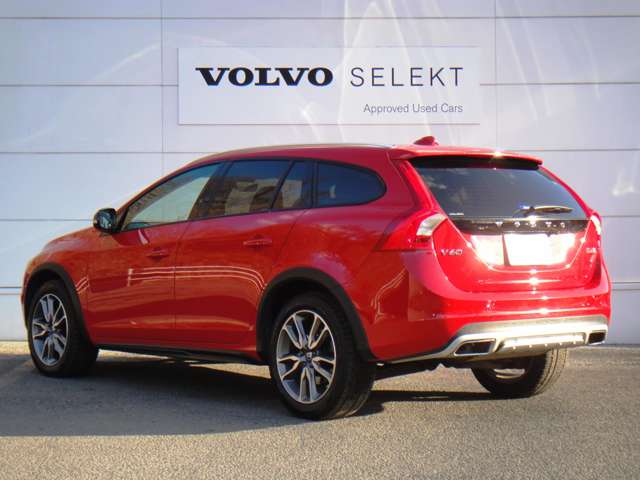 ボルボ Ｖ６０クロスカントリー Ｄ４ クラシック ディーゼルターボ H30年 (東北) 99