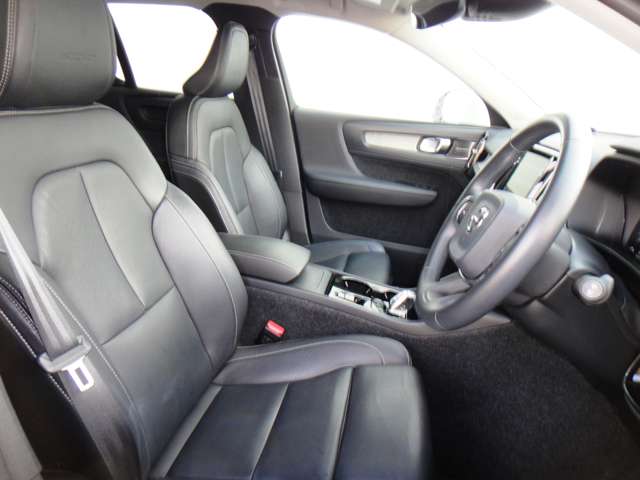 ボルボ ＸＣ４０ Ｔ４ ＡＷＤ インスクリプション ４ＷＤ R1年 (東北) 99