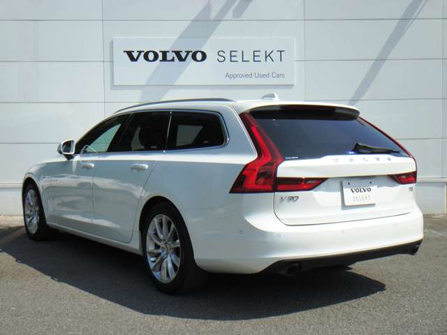 ボルボ Ｖ９０ Ｔ５　モメンタム H29年 (東北) 99