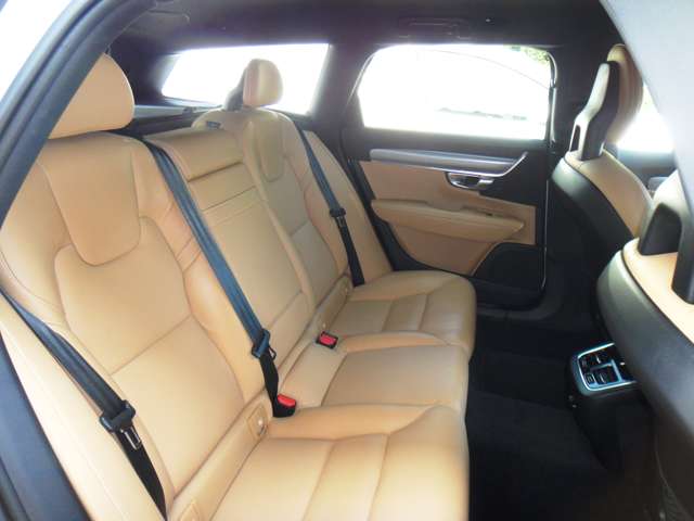 ボルボ Ｖ９０ Ｔ５　モメンタム H29年 (東北) 99