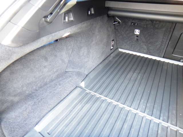 ボルボ Ｖ９０ Ｔ５　モメンタム H29年 (東北) 99