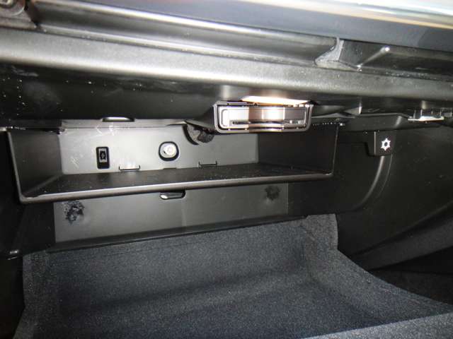 ボルボ Ｖ９０ Ｔ５　モメンタム H29年 (東北) 99