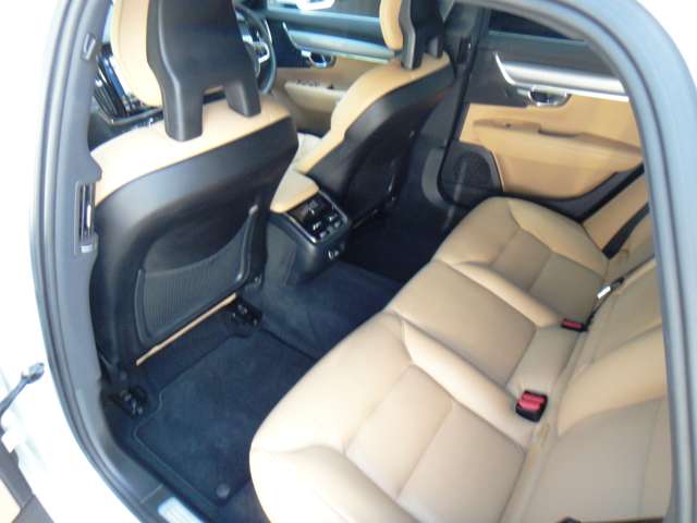 ボルボ Ｖ９０ Ｔ５　モメンタム H29年 (東北) 99