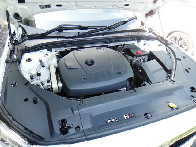 ボルボ Ｖ９０ Ｔ５　モメンタム H29年 (東北) 99