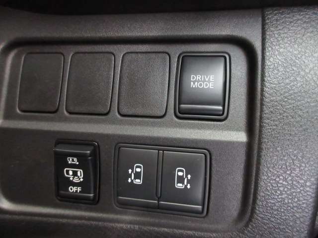 日産 セレナ １．２ Ｅ－ＰＯＷＥＲ ハイウェイスター Ｖ H30年 (九州・沖縄) 99