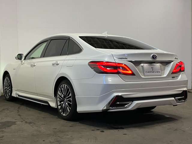 トヨタ クラウン　ハイブリッド ハイブリッド ２．５ Ｇ エグゼクティブ ＦＯＵＲ ４ＷＤ R1年 (北海道) 99