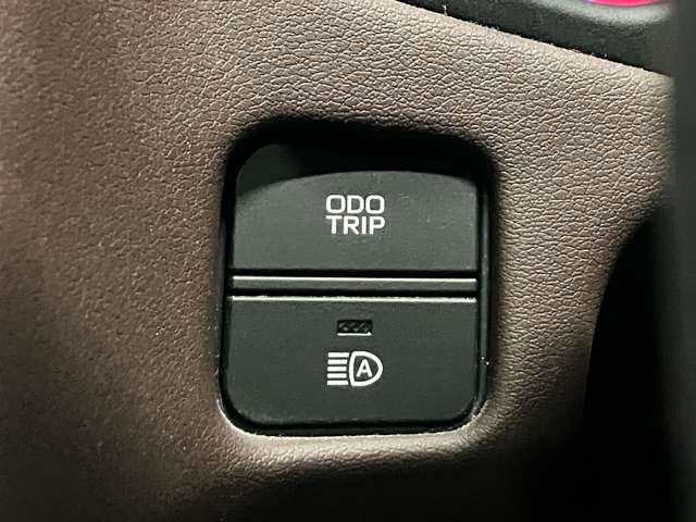 トヨタ クラウン　ハイブリッド ハイブリッド ２．５ Ｇ エグゼクティブ ＦＯＵＲ ４ＷＤ R1年 (北海道) 99