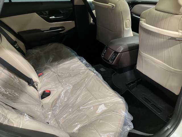 トヨタ クラウン　ハイブリッド ハイブリッド ２．５ Ｇ エグゼクティブ ＦＯＵＲ ４ＷＤ R1年 (北海道) 99