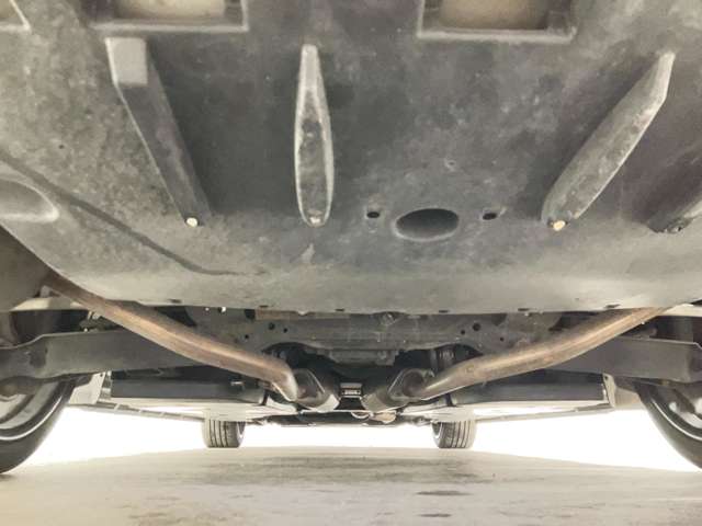 トヨタ クラウン　ハイブリッド ハイブリッド ２．５ Ｇ エグゼクティブ ＦＯＵＲ ４ＷＤ R1年 (北海道) 99