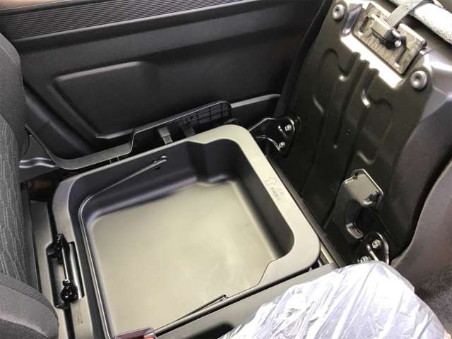 スズキ ワゴンＲ ６６０ カスタムＺ ハイブリッド ＺＸ R4年 (近畿) 99