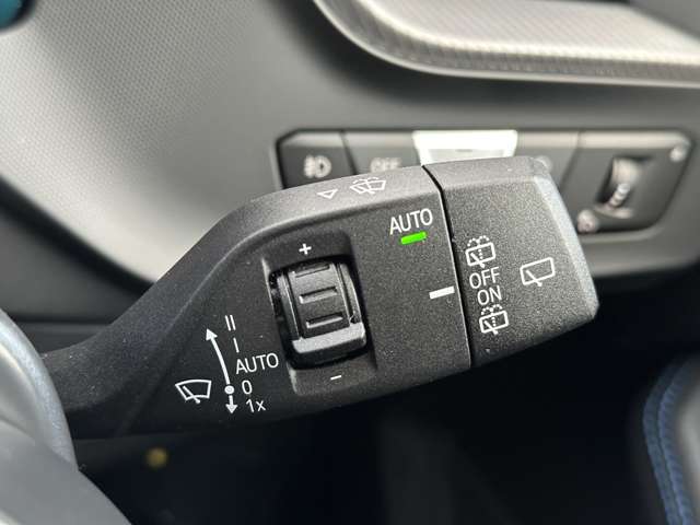 ＢＭＷ １シリーズ １１８Ｄ Ｍスポーツ ディーゼルターボ R4年 (近畿) 99