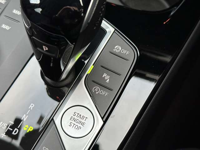 ＢＭＷ １シリーズ １１８Ｄ Ｍスポーツ ディーゼルターボ R4年 (近畿) 99