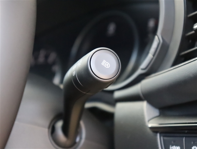 マツダ ＭＡＺＤＡ３　ファストバック ２．０ Ｘ Ｌパッケージ R2年 (関東) 99