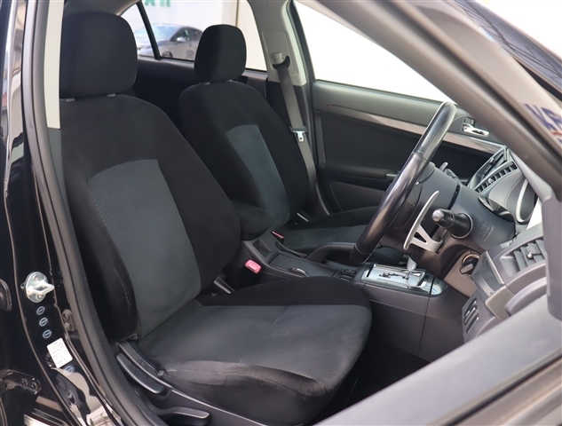 三菱 ギャラン　フォルティス　スポーツバック １．８ スポーツ H22年 (関東) 99