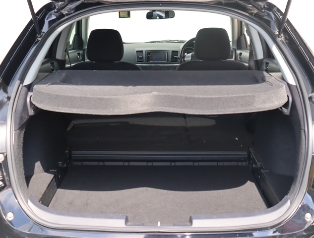 三菱 ギャラン　フォルティス　スポーツバック １．８ スポーツ H22年 (関東) 99