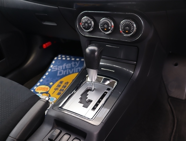 三菱 ギャラン　フォルティス　スポーツバック １．８ スポーツ H22年 (関東) 99