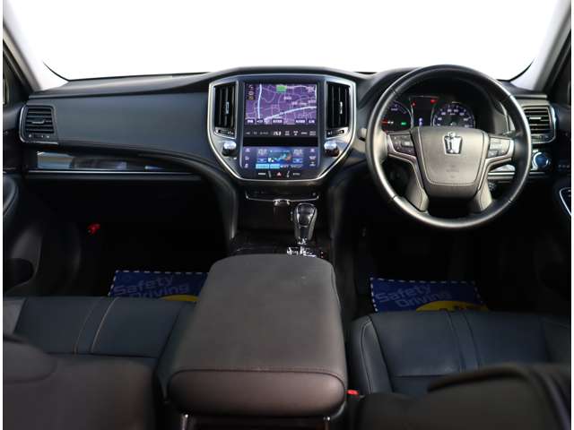 トヨタ クラウン　ハイブリッド ハイブリッド ２．５ Ｇ H26年 (関東) 99