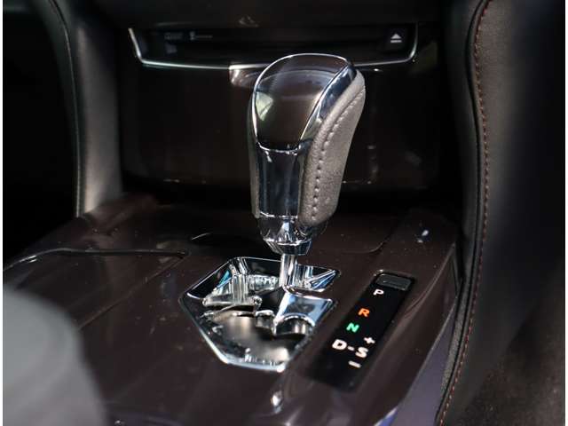 トヨタ クラウン　ハイブリッド ハイブリッド ２．５ Ｇ H26年 (関東) 99