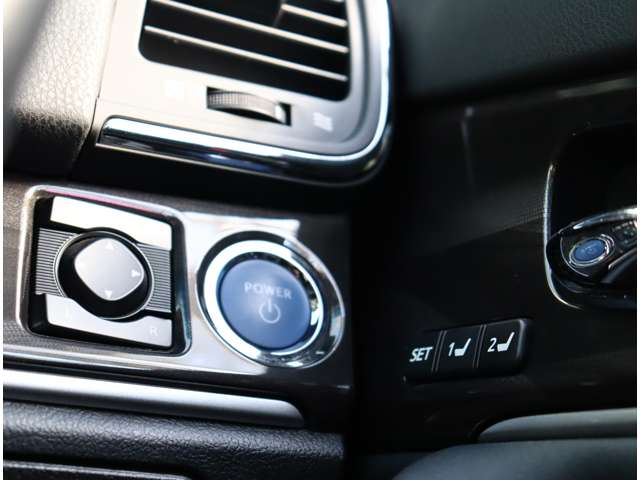 トヨタ クラウン　ハイブリッド ハイブリッド ２．５ Ｇ H26年 (関東) 99