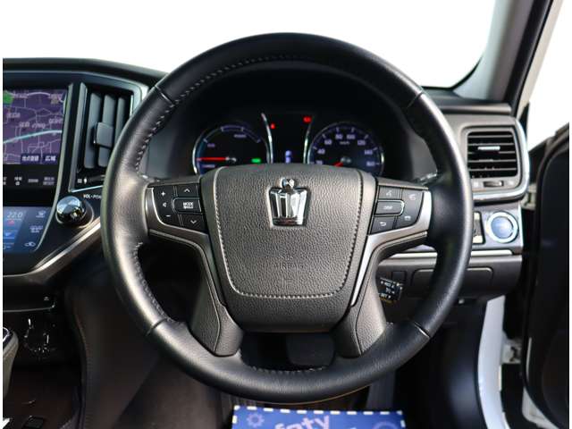 トヨタ クラウン　ハイブリッド ハイブリッド ２．５ Ｇ H26年 (関東) 99