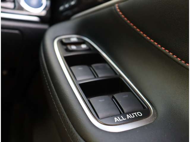 トヨタ クラウン　ハイブリッド ハイブリッド ２．５ Ｇ H26年 (関東) 99