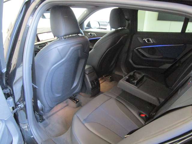 ＢＭＷ １シリーズ １１８Ｉ Ｍスポーツ ＤＣＴ R1年 (近畿) 99