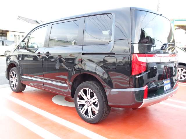 三菱 デリカ　Ｄ：５ ２．２ Ｇ パワーパッケージ ディーゼルターボ ４ＷＤ R4年 (東海) 99