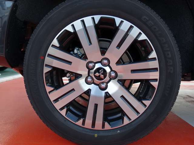 三菱 デリカ　Ｄ：５ ２．２ Ｇ パワーパッケージ ディーゼルターボ ４ＷＤ R4年 (東海) 99