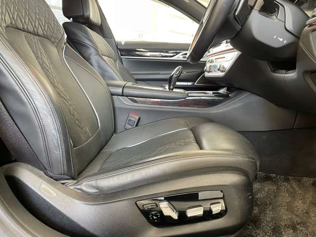 ＢＭＷ ７シリーズ ７４０Ｄ Ｘドライブ Ｍスポーツ ディーゼルターボ ４ＷＤ H30年 (北海道) 99