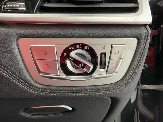 ＢＭＷ ７シリーズ ７４０Ｄ Ｘドライブ Ｍスポーツ ディーゼルターボ ４ＷＤ H30年 (北海道) 99