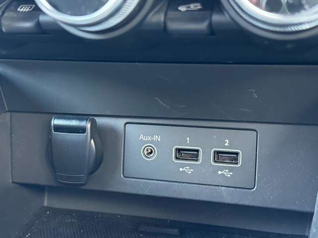 ルノー ルーテシア インテンス　テックパック R3年 (東北) 99